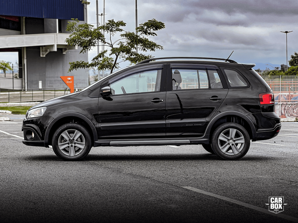 VOLKSWAGEN Space Cross - Foto