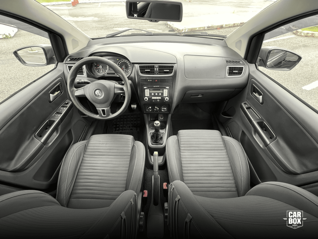 VOLKSWAGEN Space Cross - Foto