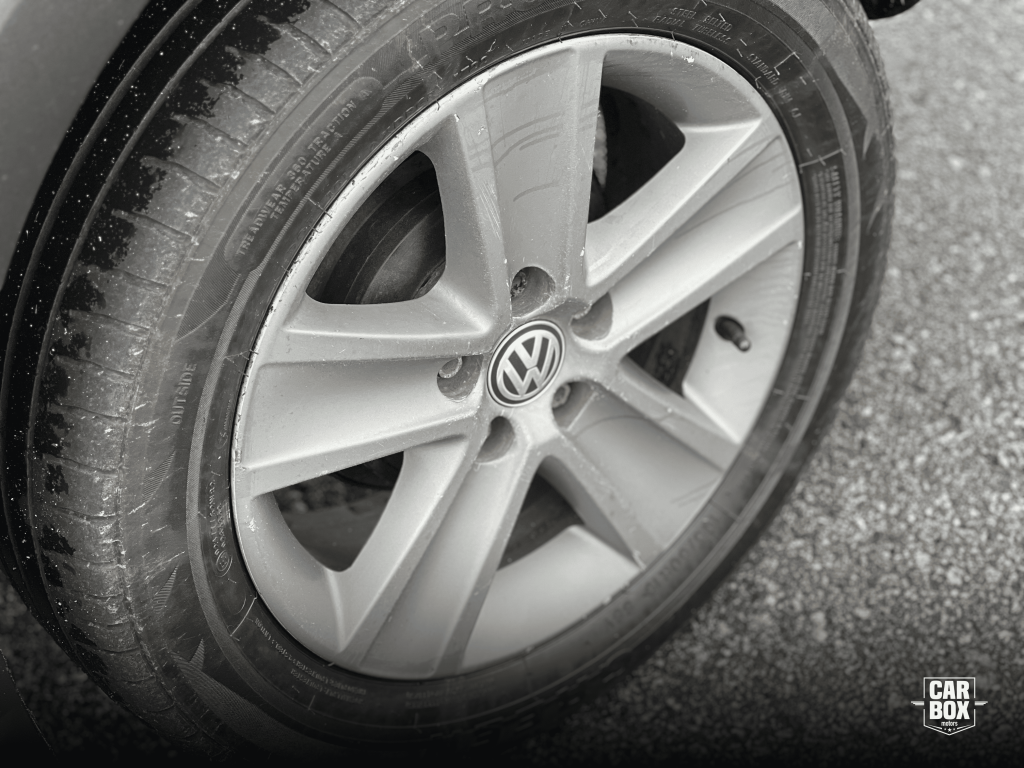 VOLKSWAGEN Space Cross - Foto