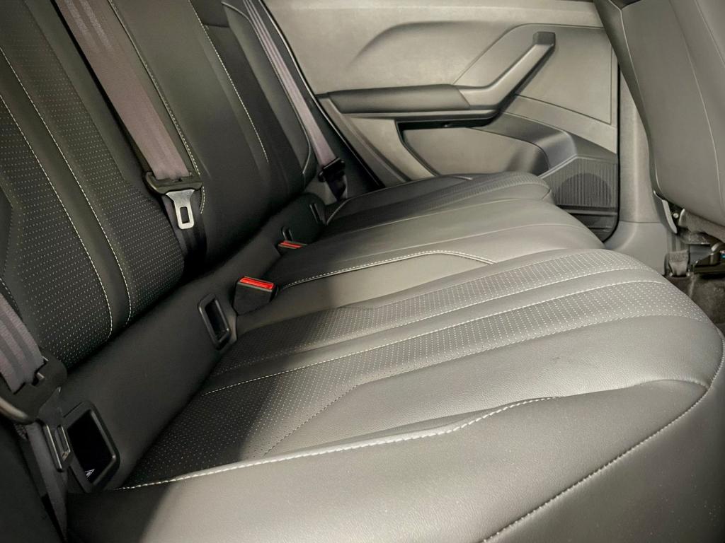 VOLKSWAGEN T-Cross - Miniatura