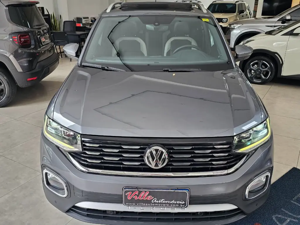 VOLKSWAGEN T-Cross - Foto
