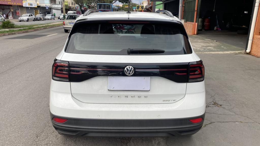 VOLKSWAGEN T-Cross - Foto