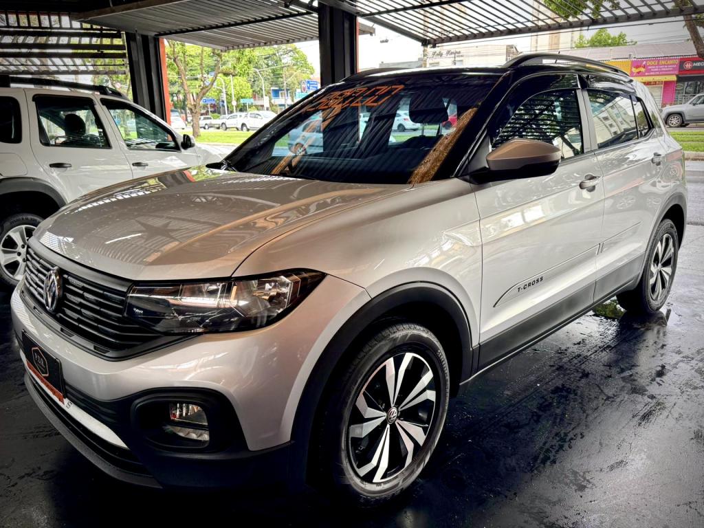 VOLKSWAGEN T-Cross - Foto