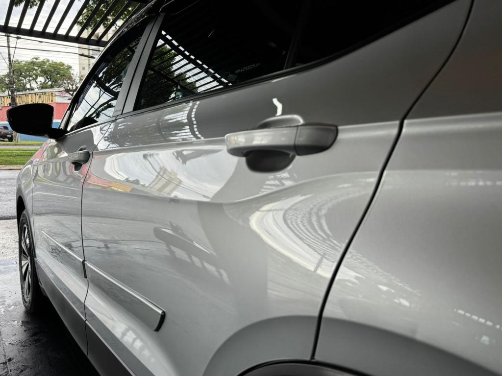 VOLKSWAGEN T-Cross - Foto