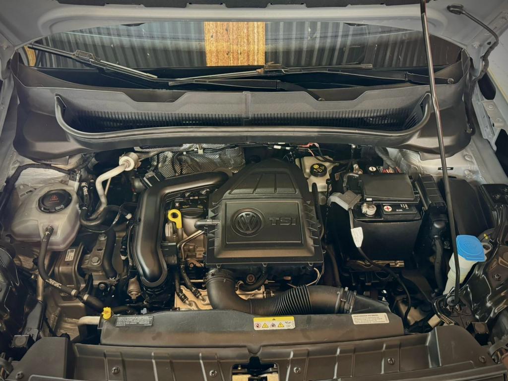 VOLKSWAGEN T-Cross - Foto