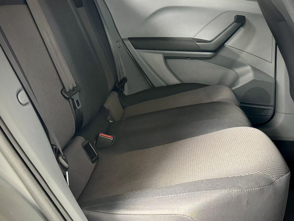 VOLKSWAGEN T-Cross - Foto