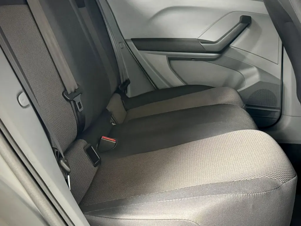 VOLKSWAGEN T-Cross - Foto