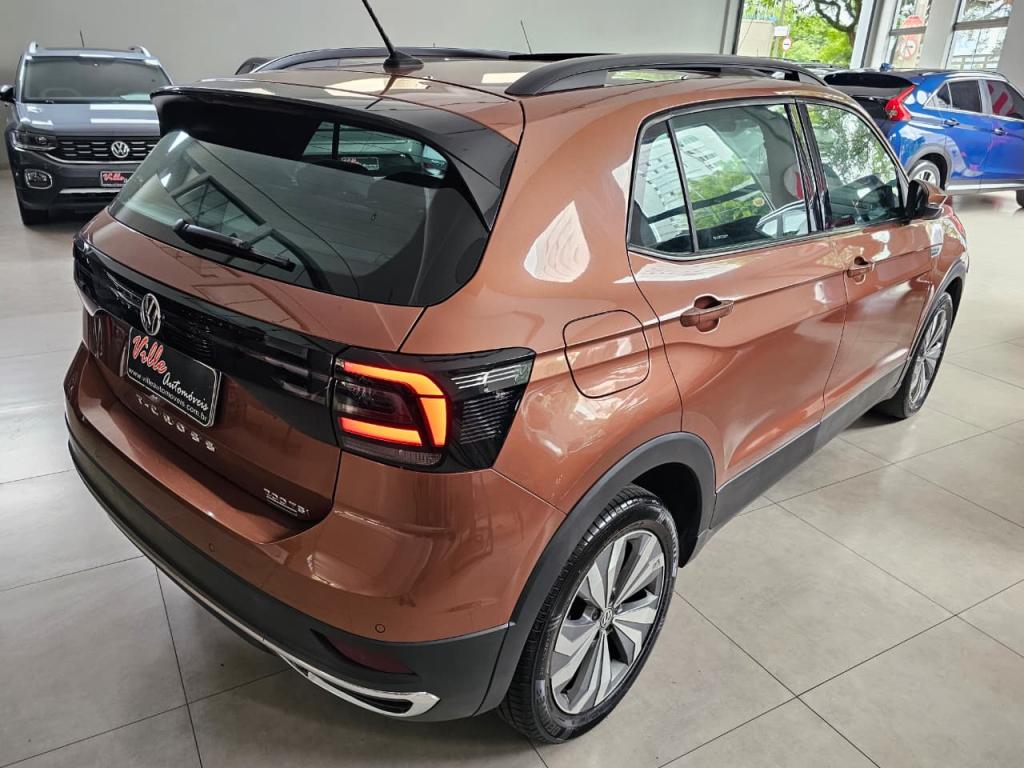 VOLKSWAGEN T-Cross - Foto