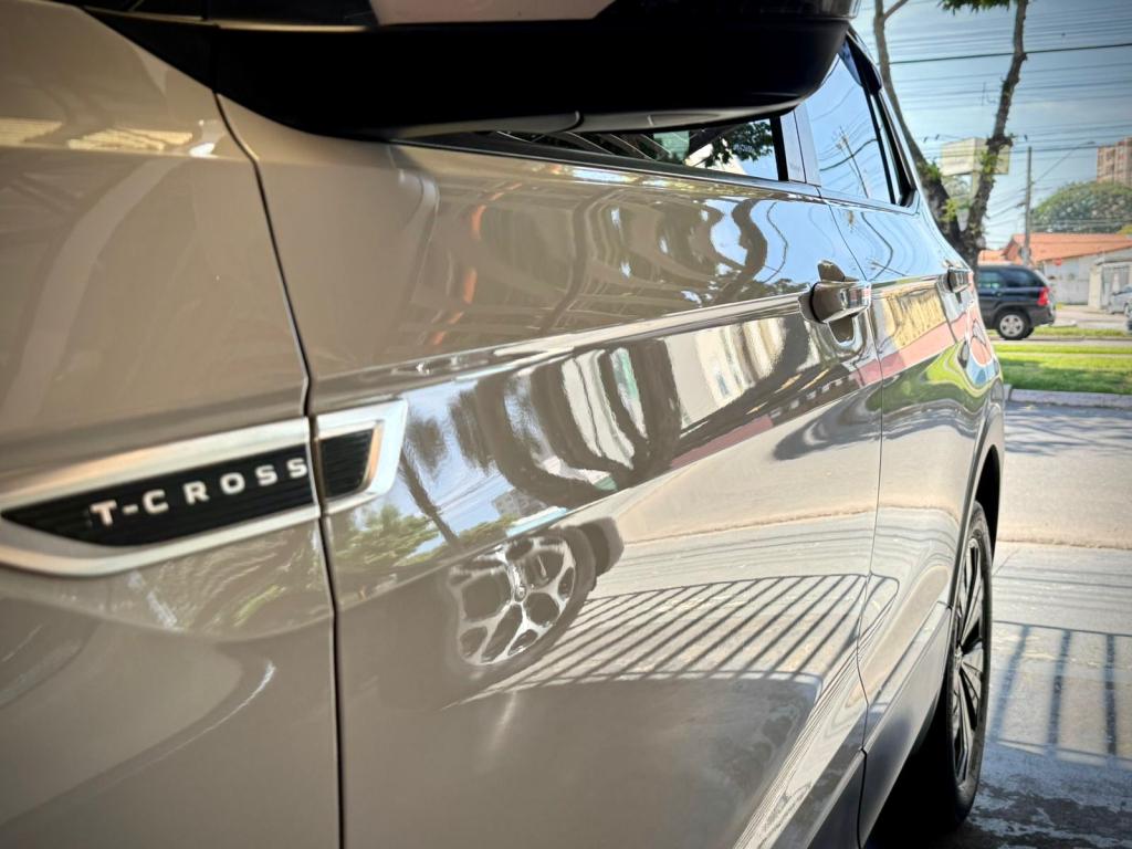 VOLKSWAGEN T-Cross - Foto