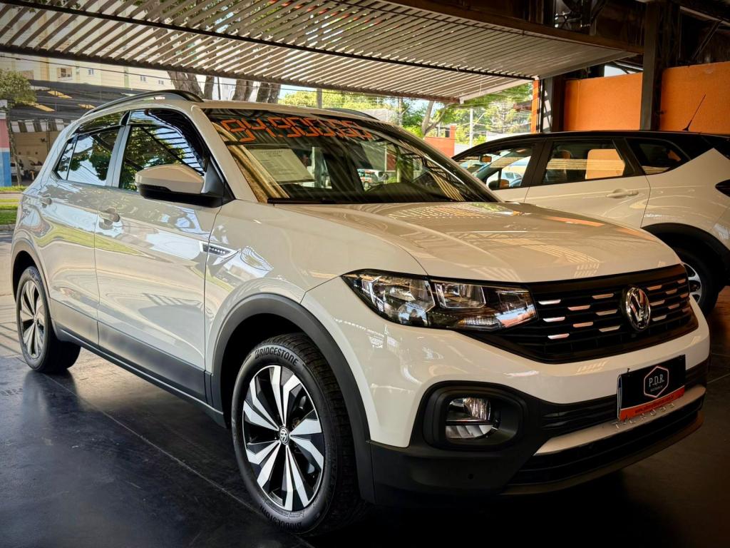 VOLKSWAGEN T-Cross - Foto