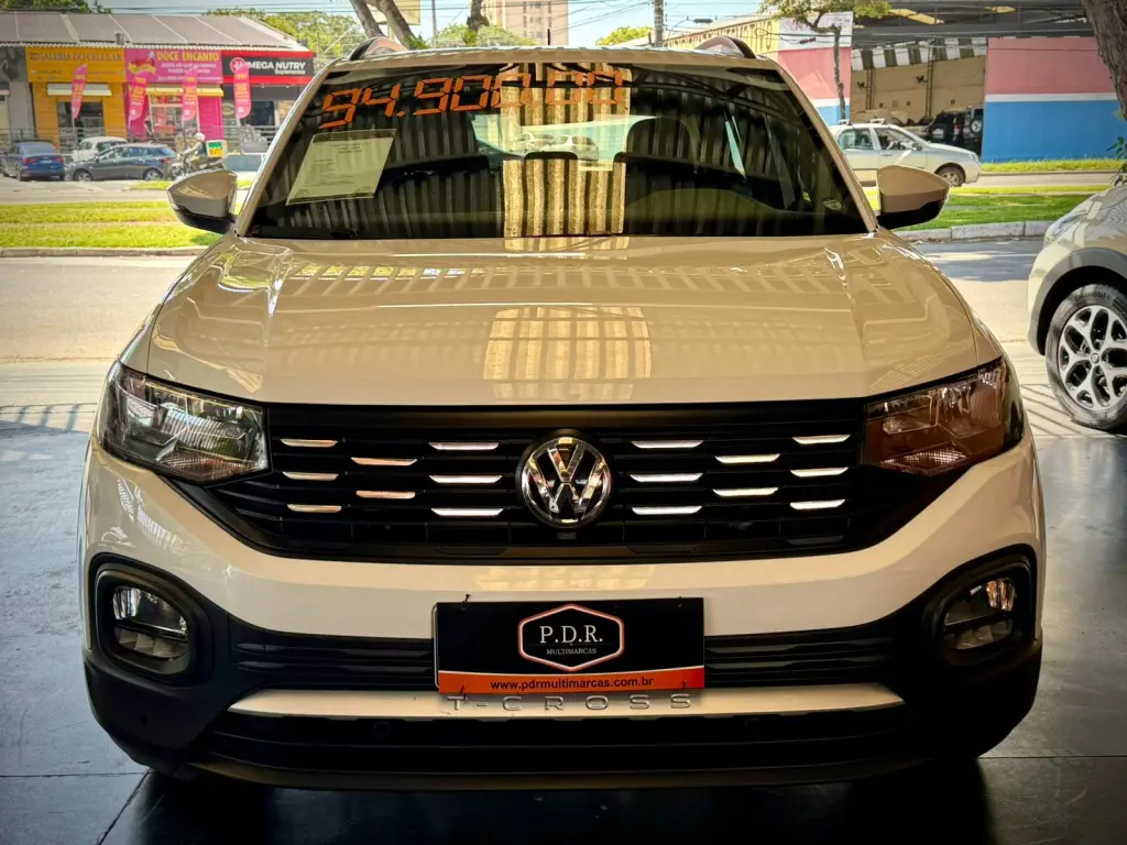 VOLKSWAGEN T-Cross - Foto