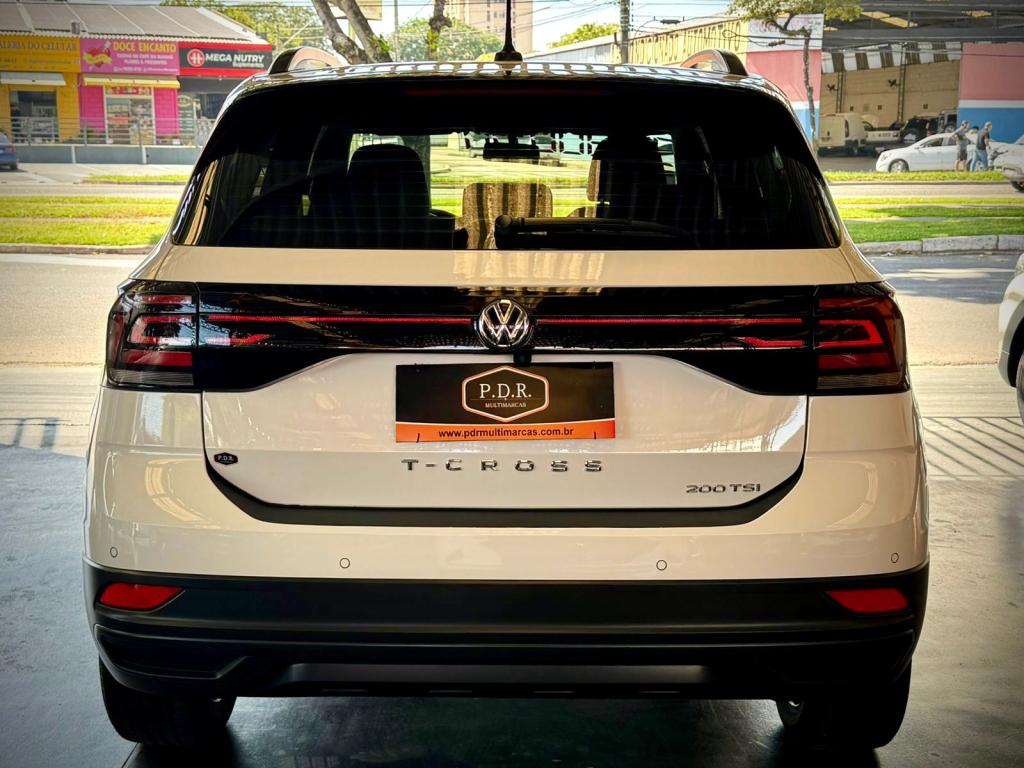 VOLKSWAGEN T-Cross - Foto