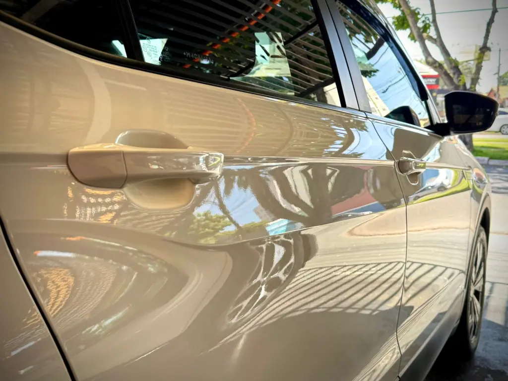 VOLKSWAGEN T-Cross - Foto