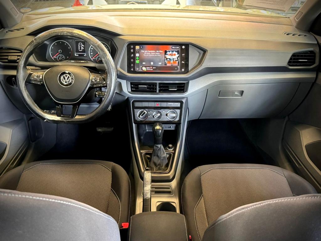 VOLKSWAGEN T-Cross - Foto