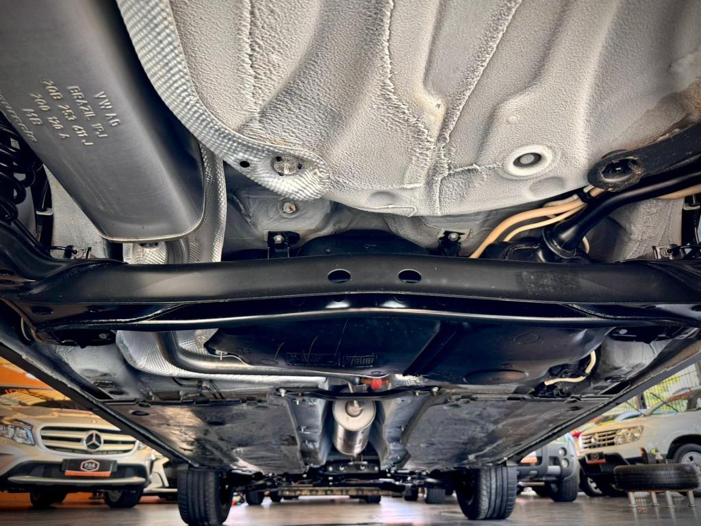 VOLKSWAGEN T-Cross - Foto