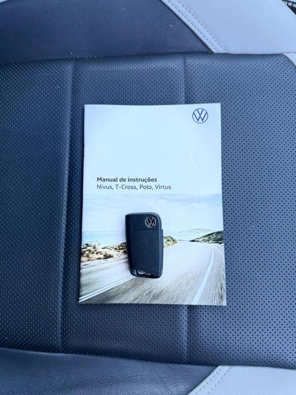 VOLKSWAGEN T-Cross - Foto