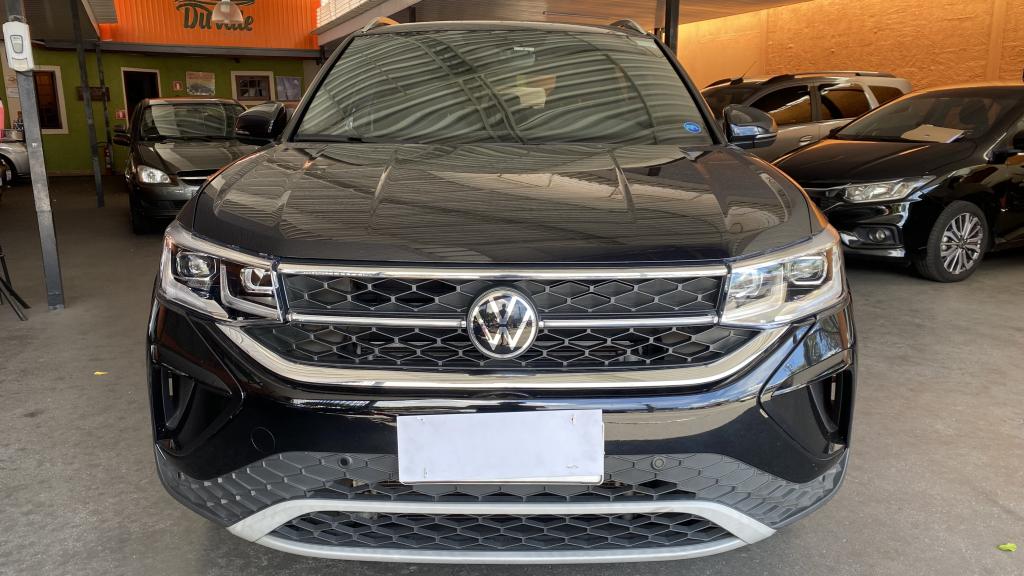 VOLKSWAGEN Taos - Foto