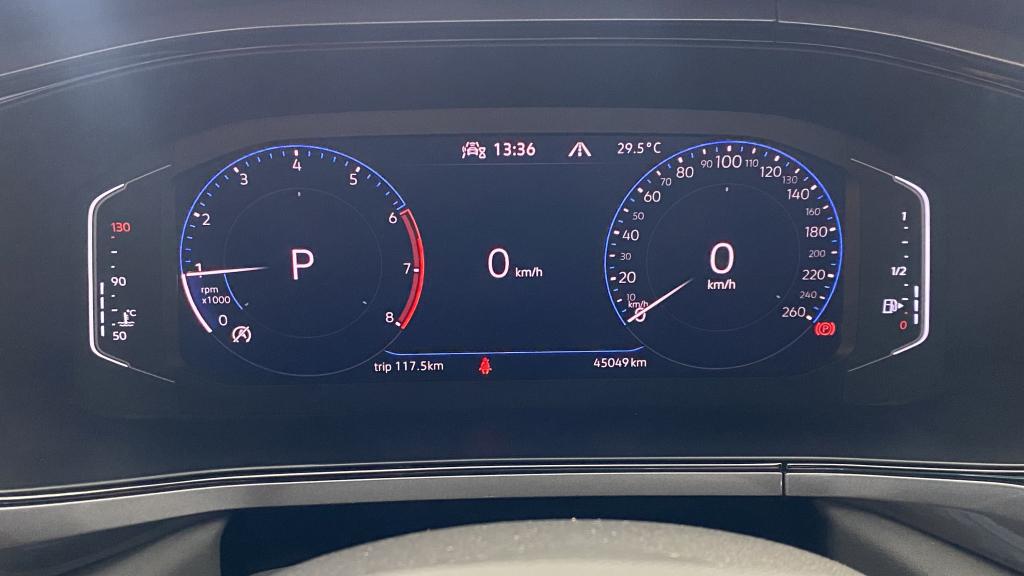 VOLKSWAGEN Taos - Foto