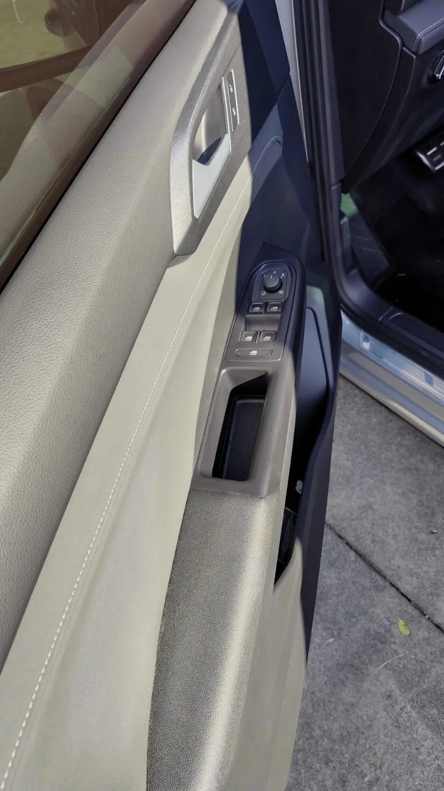 VOLKSWAGEN Taos - Foto