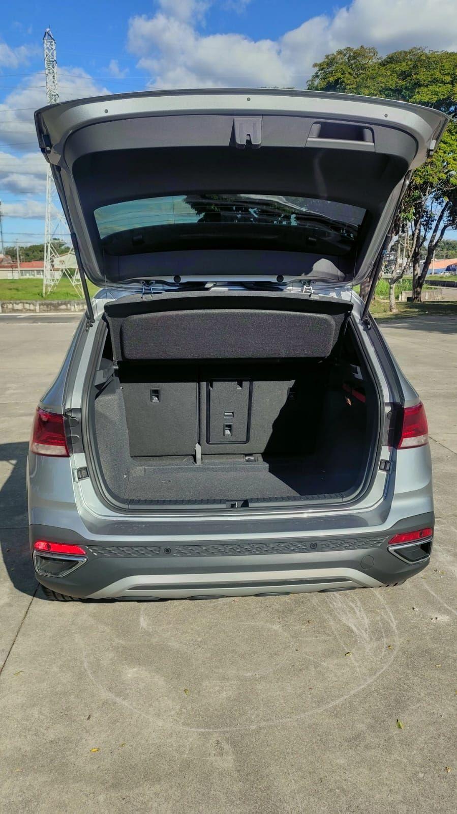 VOLKSWAGEN Taos - Foto