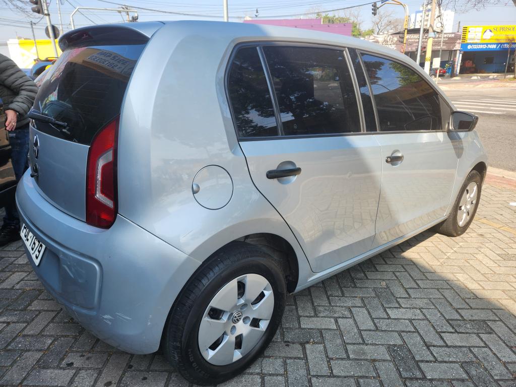 VOLKSWAGEN UP - Foto