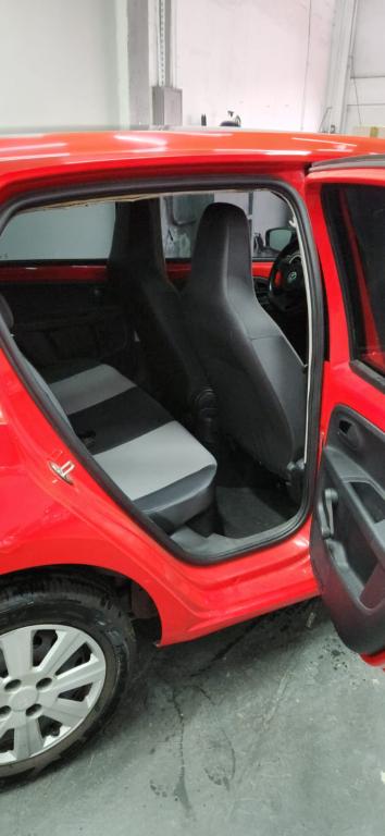 VOLKSWAGEN UP - Foto