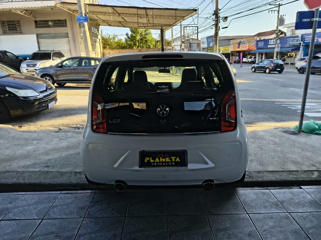 VOLKSWAGEN UP - Foto