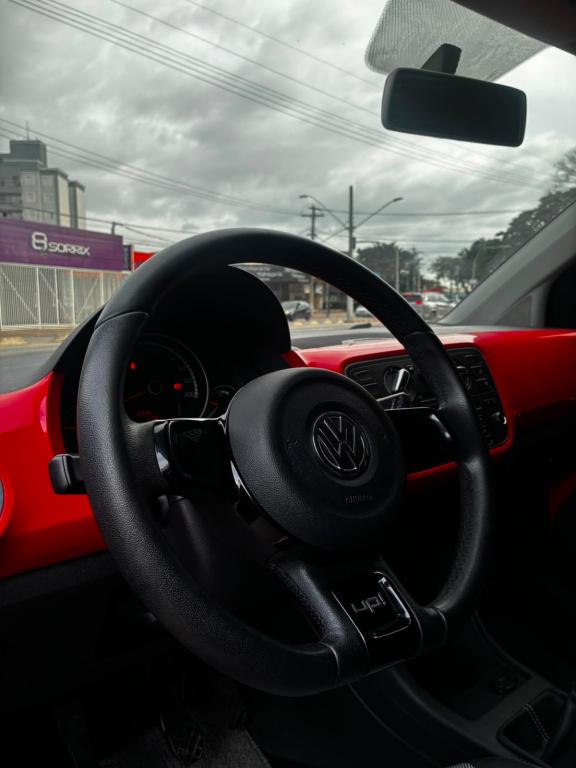 VOLKSWAGEN UP - Foto