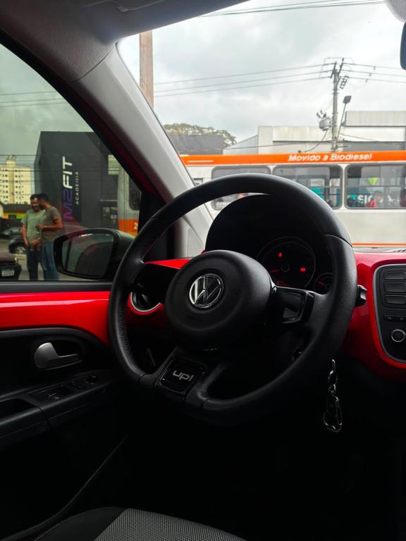 VOLKSWAGEN UP - Foto