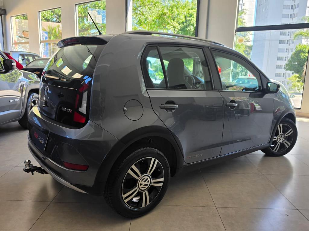 VOLKSWAGEN UP - Foto