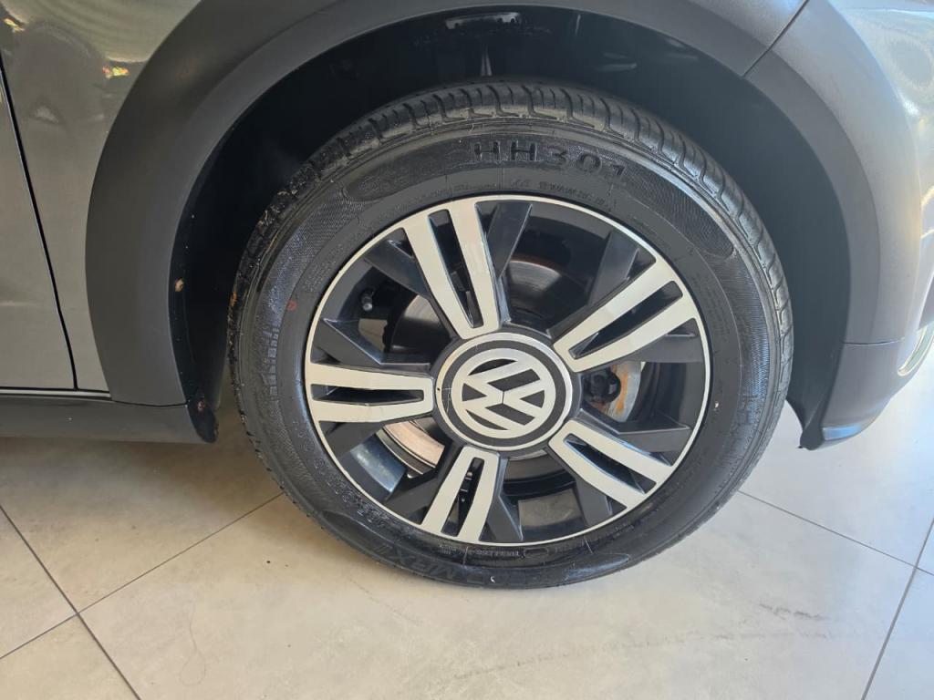 VOLKSWAGEN UP - Foto