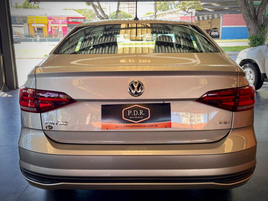 VOLKSWAGEN Virtus - Foto