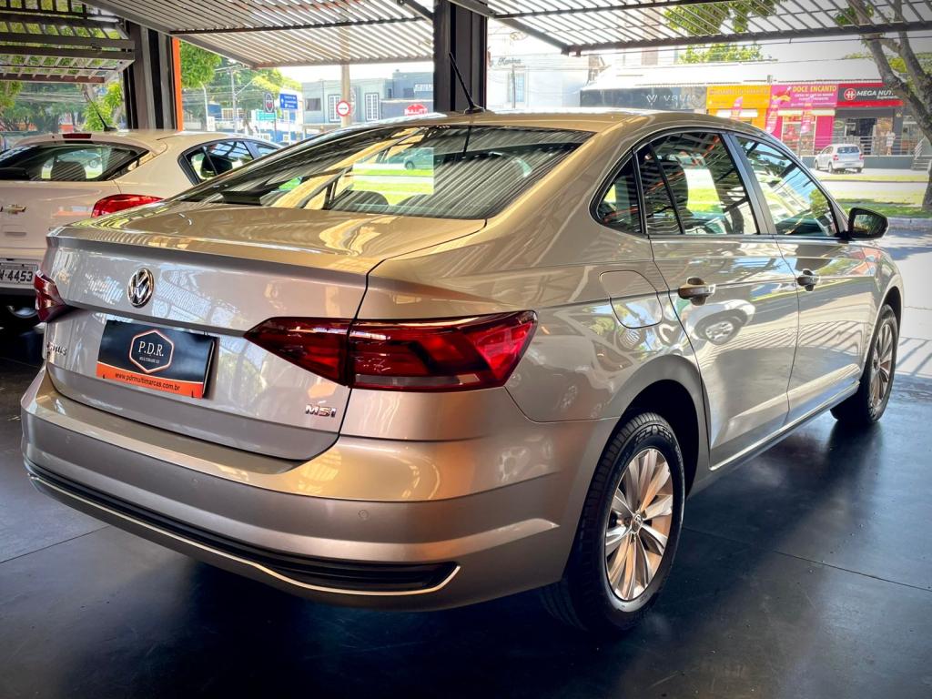 VOLKSWAGEN Virtus - Foto