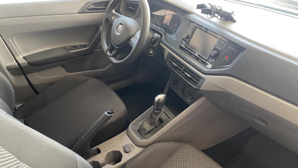 VOLKSWAGEN Virtus - Foto