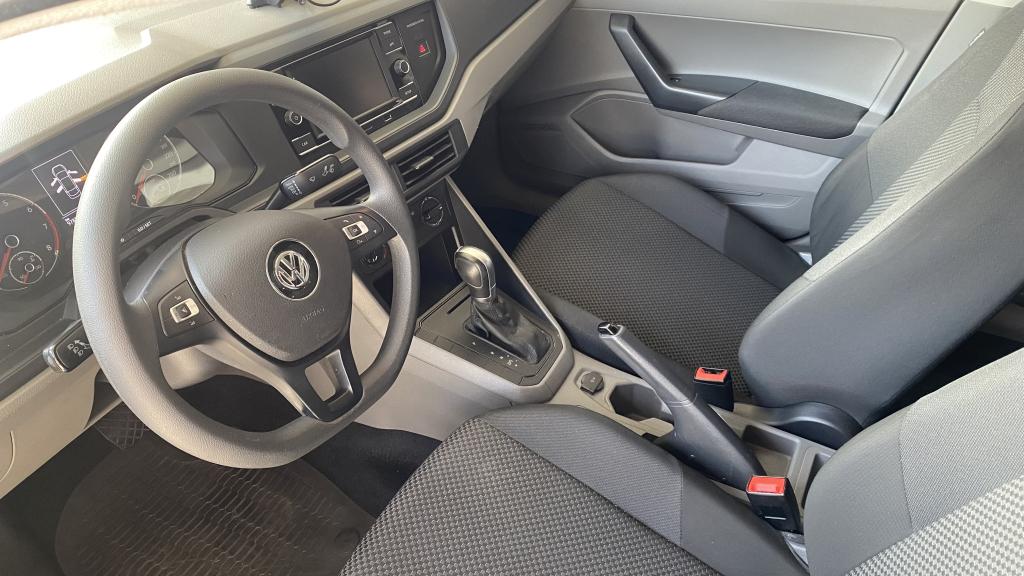 VOLKSWAGEN Virtus - Foto