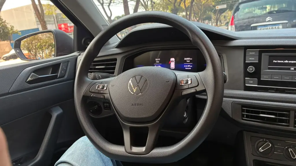 VOLKSWAGEN Virtus - Foto