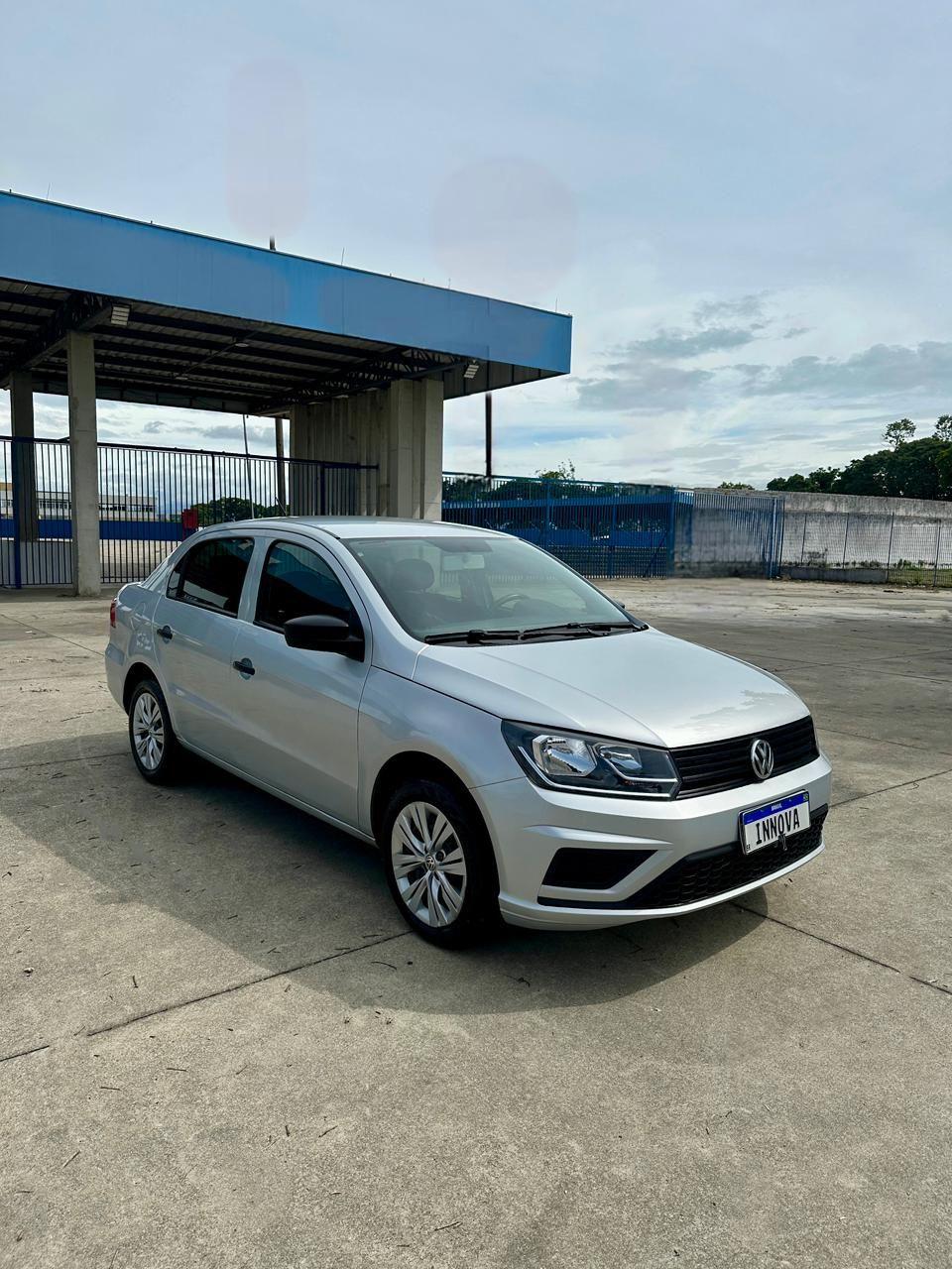 VOLKSWAGEN Voyage - Foto