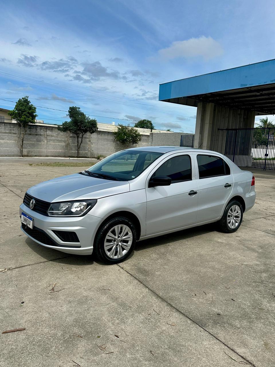 VOLKSWAGEN Voyage - Foto