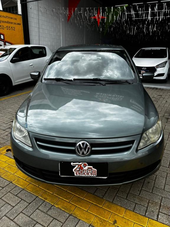 VOLKSWAGEN Voyage - Foto