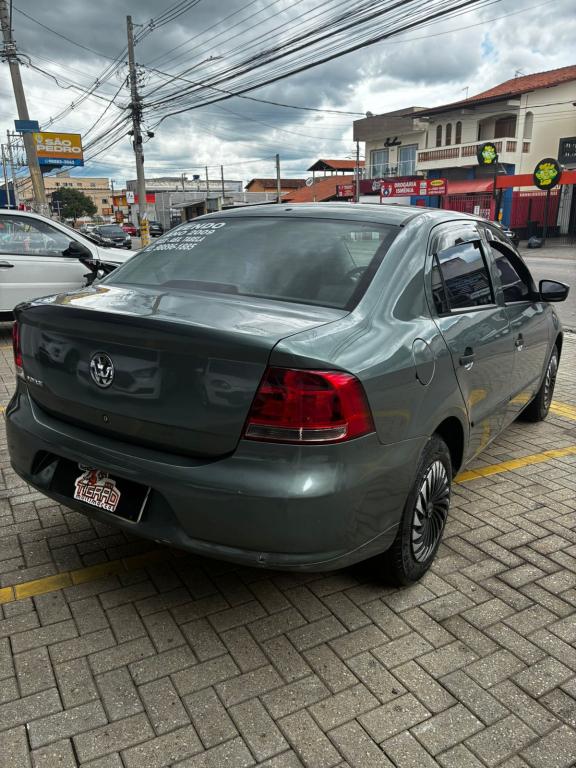 VOLKSWAGEN Voyage - Foto