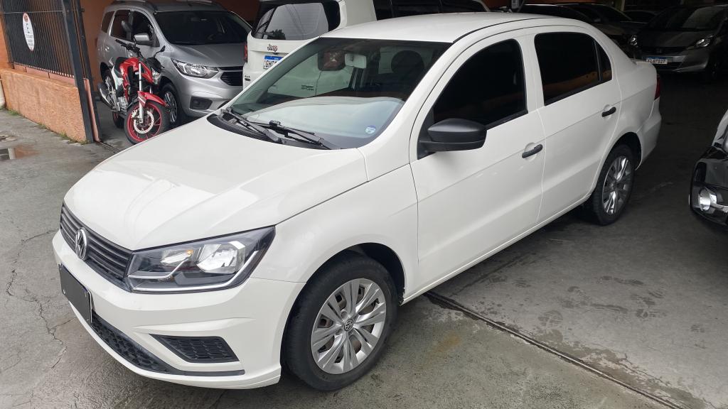 VOLKSWAGEN Voyage - Foto