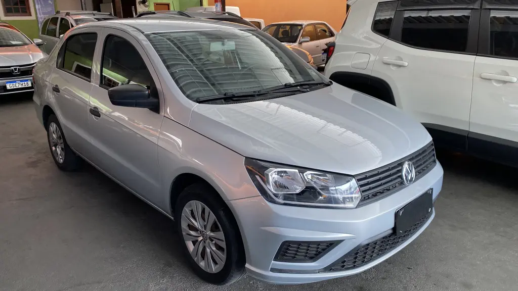 VOLKSWAGEN Voyage - Foto