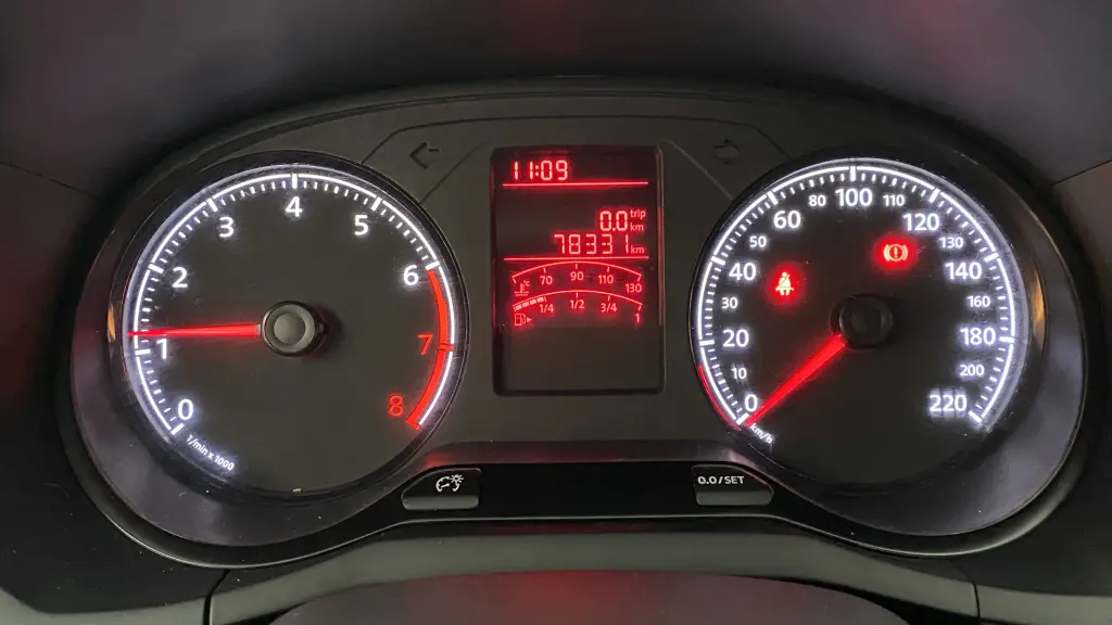 VOLKSWAGEN Voyage - Foto