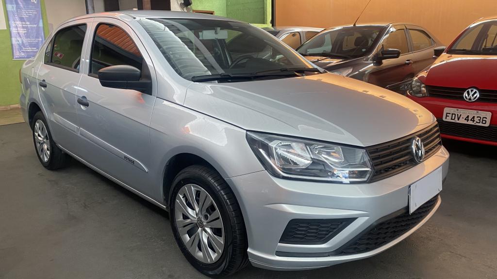 VOLKSWAGEN Voyage - Foto