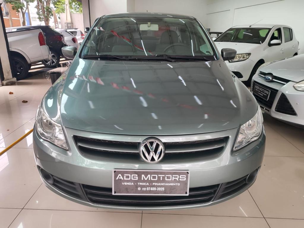 VOLKSWAGEN Voyage - Foto