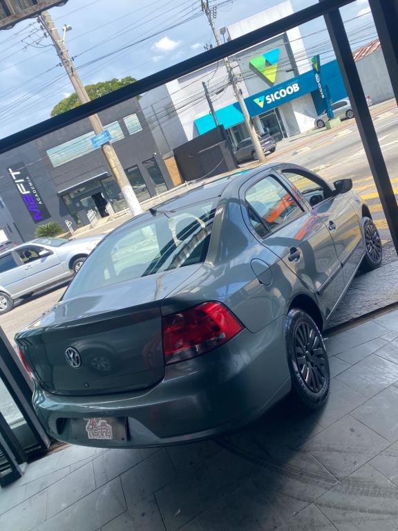 VOLKSWAGEN Voyage - Foto