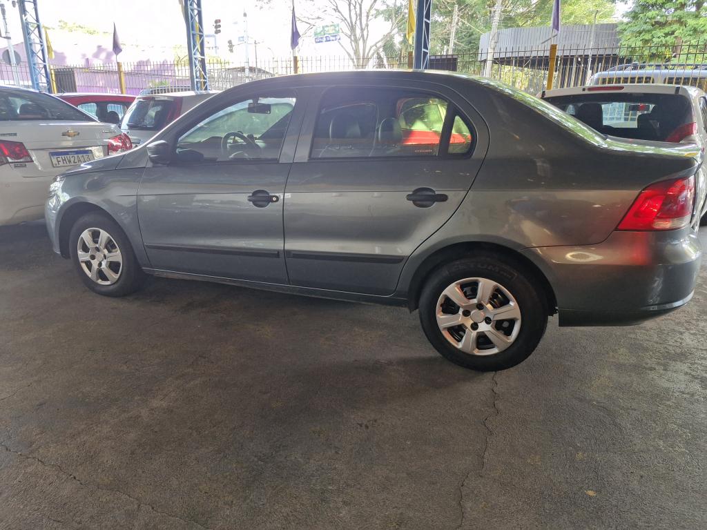 VOLKSWAGEN Voyage - Foto