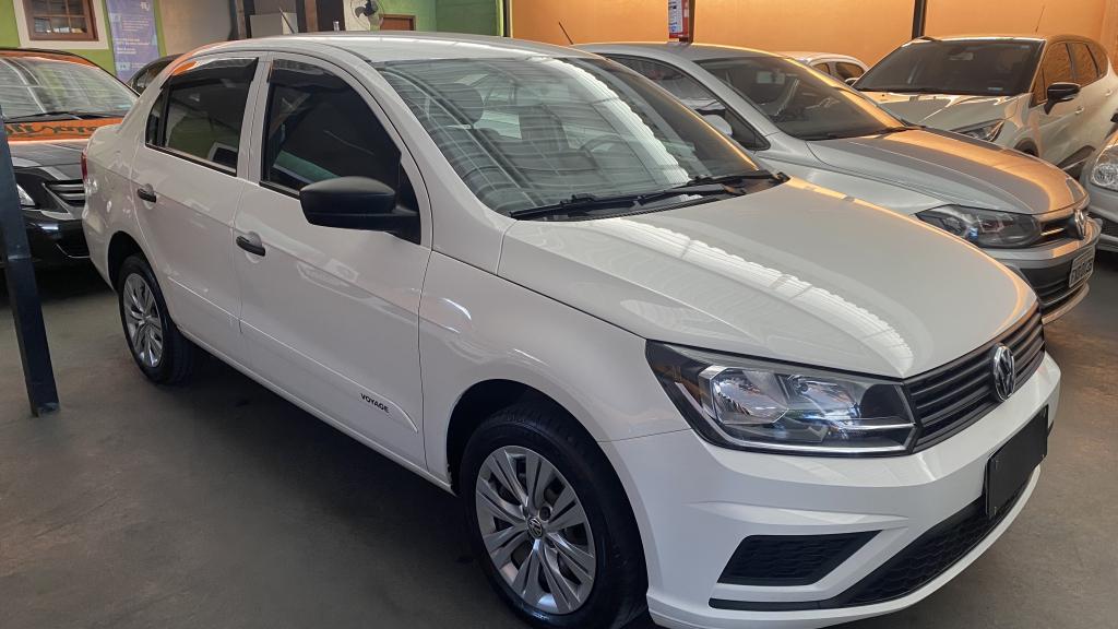 VOLKSWAGEN Voyage - Foto