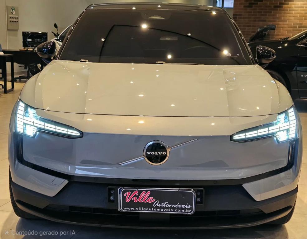 VOLVO EX30 - Foto
