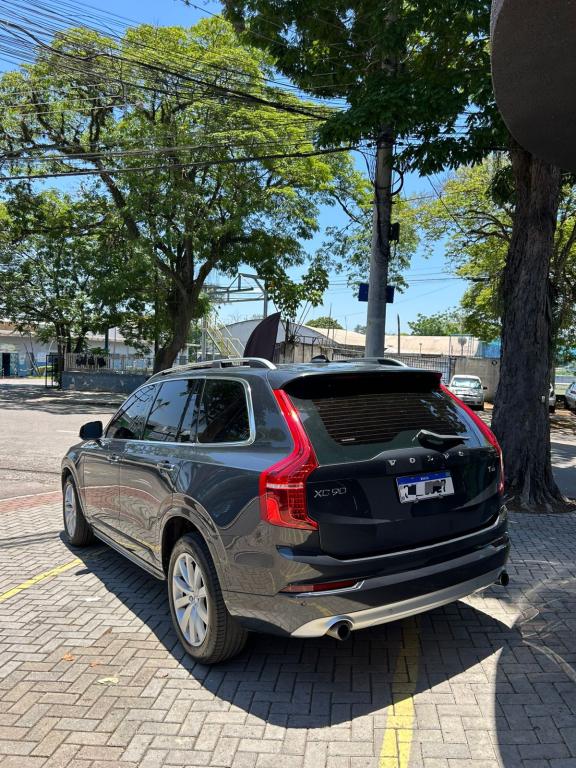 VOLVO XC90 - Foto
